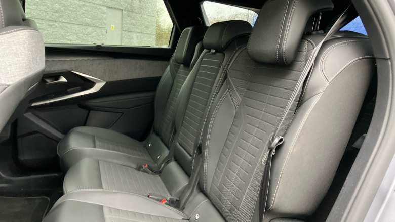 Peugeot 5008 1.2 Hybrid 136 GT 5dr e-DSC6 Petrol Estate